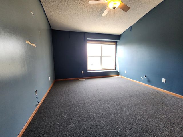 5010 149th Street N 4, Hugo, MN 55038