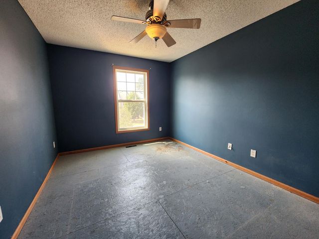 5010 149th Street N 4, Hugo, MN 55038
