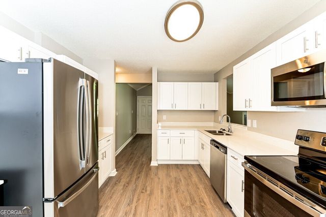 430 Rosehill Drive, Mcdonough, GA 30253