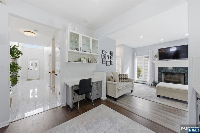 270 Baldwin Avenue, Hasbrouck Heights, NJ 07604