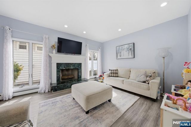 270 Baldwin Avenue, Hasbrouck Heights, NJ 07604