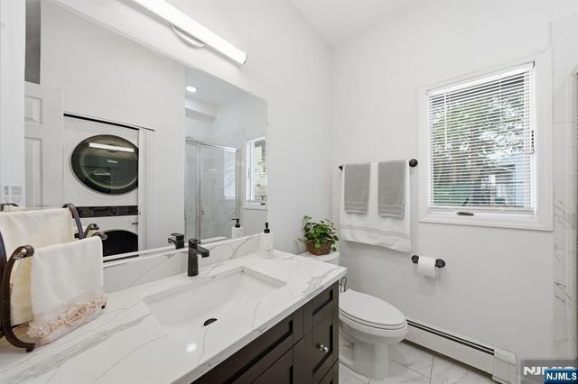 270 Baldwin Avenue, Hasbrouck Heights, NJ 07604