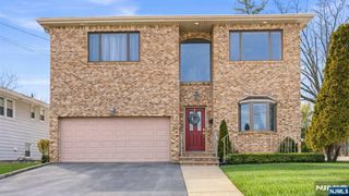 270 Baldwin Avenue, Hasbrouck Heights, NJ 07604