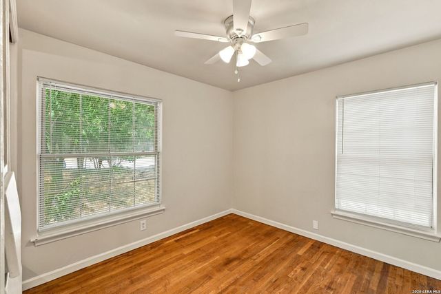 358 TIMBERLANE DR, San Antonio, TX 78218