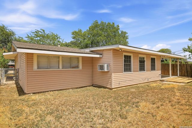 358 TIMBERLANE DR, San Antonio, TX 78218