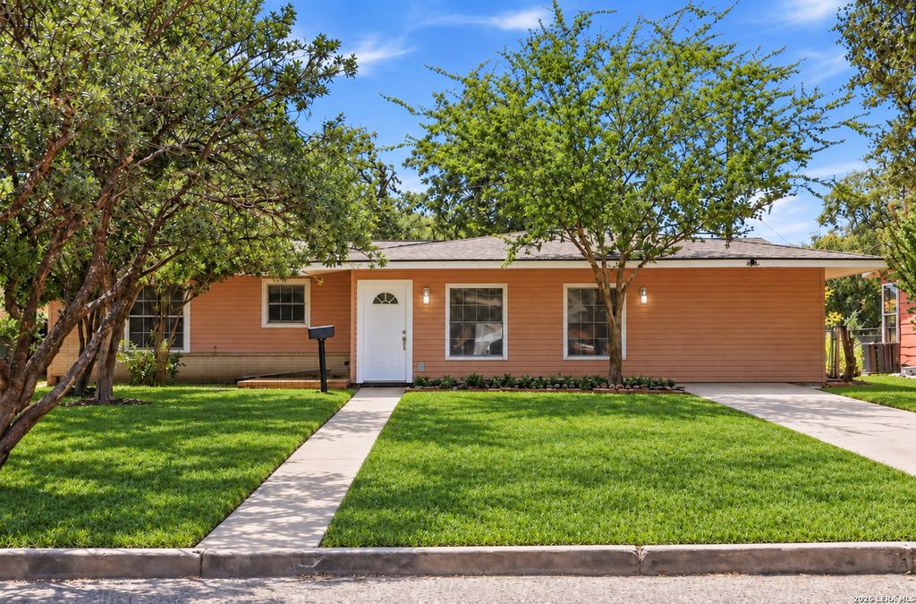 358 TIMBERLANE DR, San Antonio, TX 78218