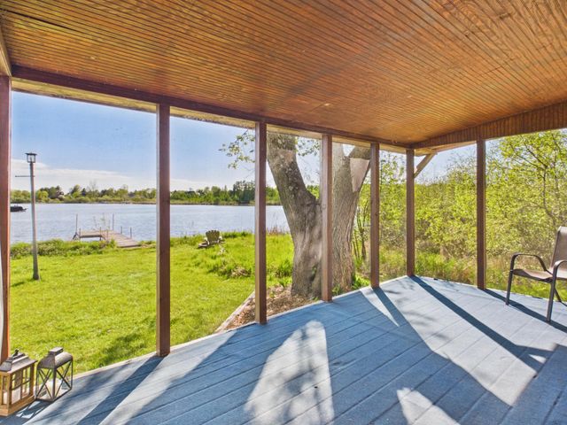 28768 Lakewood Drive NW, Isanti, MN 55040
