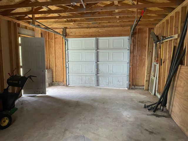 28768 Lakewood Drive NW, Isanti, MN 55040