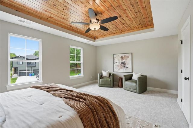 8012 E 130th Street, Grandview, MO 64030