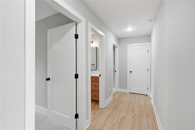 8012 E 130th Street, Grandview, MO 64030