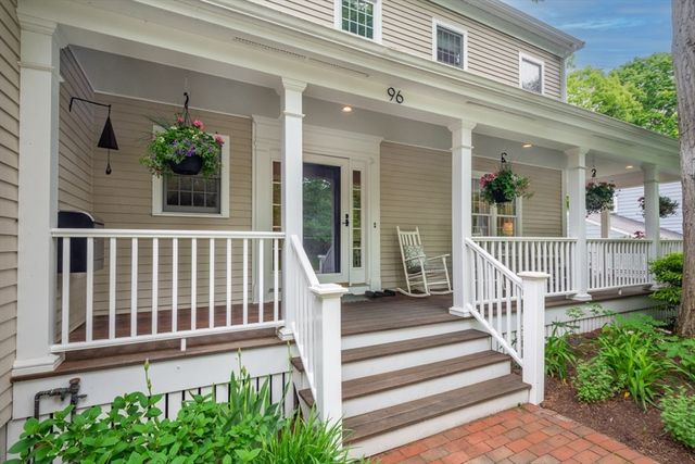 96 Richdale Rd, Needham, MA 02492