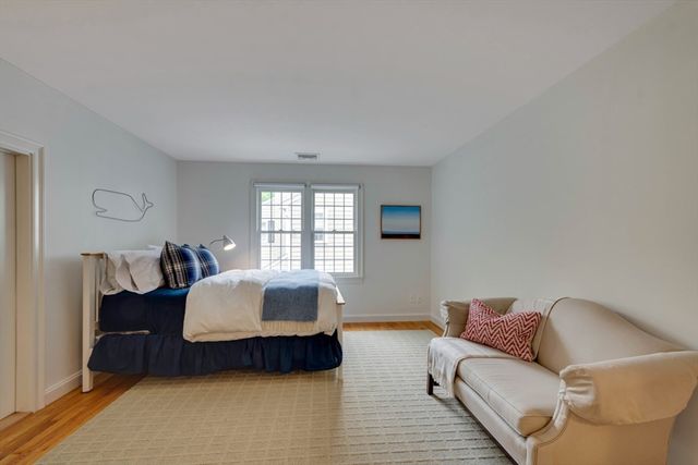96 Richdale Rd, Needham, MA 02492