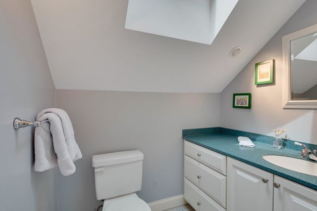 96 Richdale Rd, Needham, MA 02492
