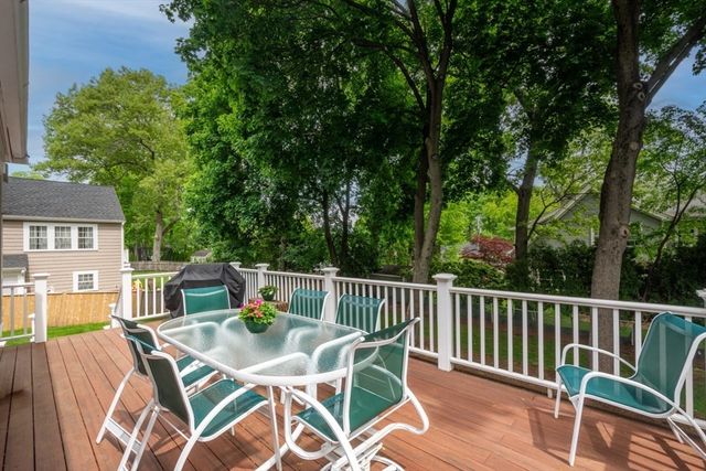 96 Richdale Rd, Needham, MA 02492