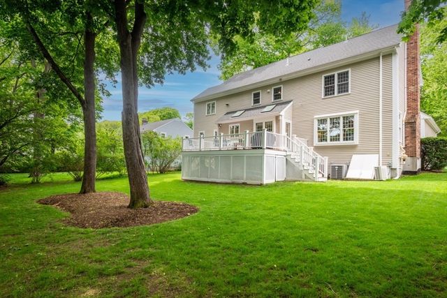 96 Richdale Rd, Needham, MA 02492