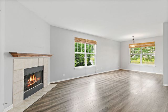 1481 Waterside Drive, Dekalb, IL 60115