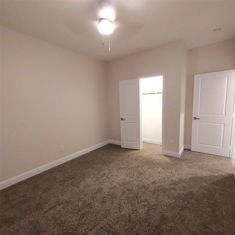 905 Edgar Street, Greenville, TX 75401