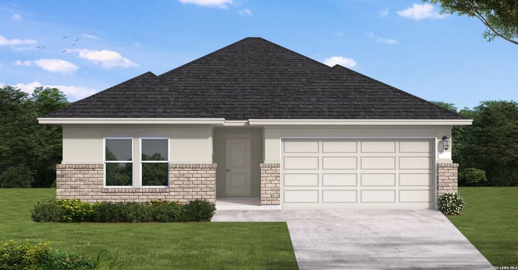 17431 Yellow Pine Drive, Elmendorf, TX 78112
