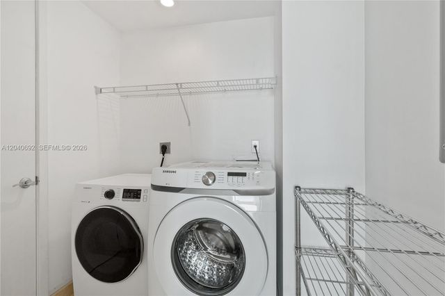 218 SE 14th Street 1803, Miami, FL 33131