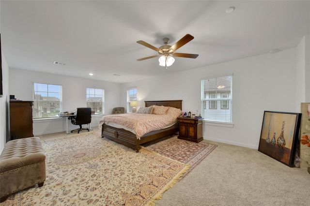 2203 Seven Oaks Boulevard, Tomball, TX 77375