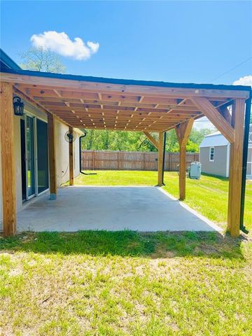 4002 SW 158TH STREET ROAD, Ocala, FL 34473