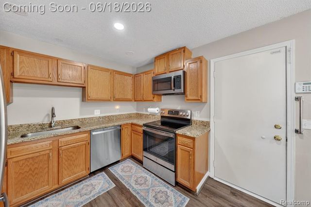 183 Daniel Avenue, Westland, MI 48186