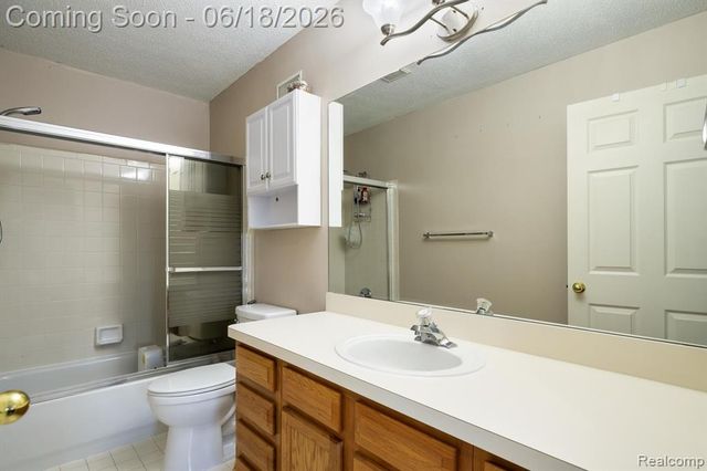 183 Daniel Avenue, Westland, MI 48186