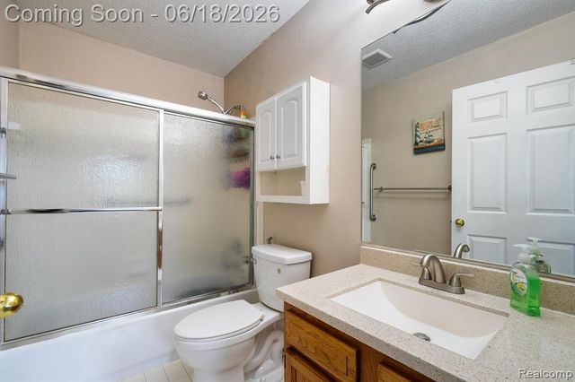 183 Daniel Avenue, Westland, MI 48186