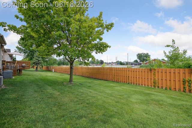 183 Daniel Avenue, Westland, MI 48186