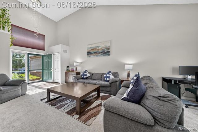183 Daniel Avenue, Westland, MI 48186