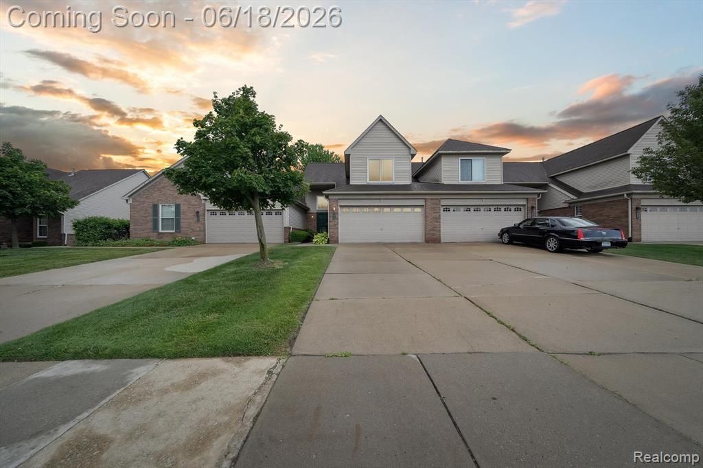 183 Daniel Avenue, Westland, MI 48186
