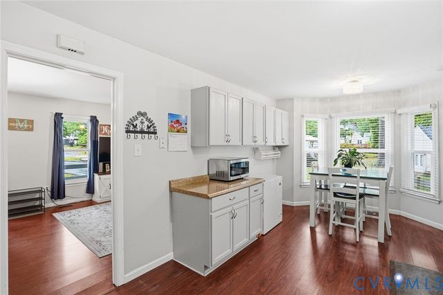 4521 Hunters Landing Dr, Chesterfield, VA 23832