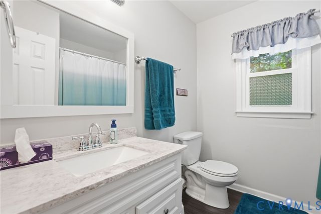 4521 Hunters Landing Dr, Chesterfield, VA 23832