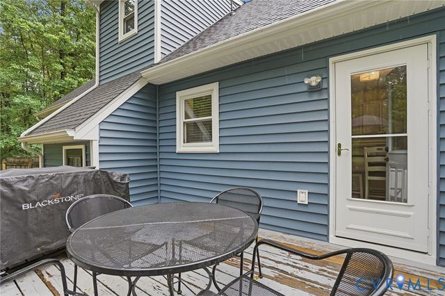 4521 Hunters Landing Dr, Chesterfield, VA 23832