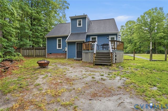 4521 Hunters Landing Dr, Chesterfield, VA 23832