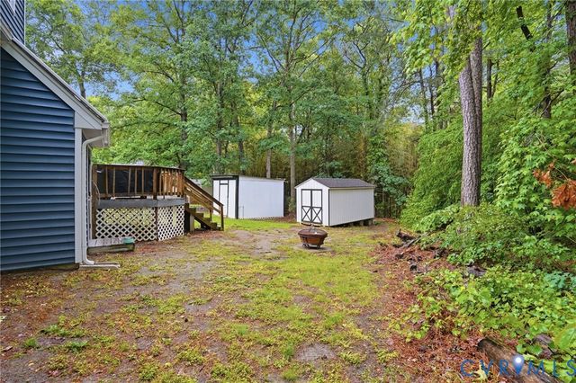 4521 Hunters Landing Dr, Chesterfield, VA 23832