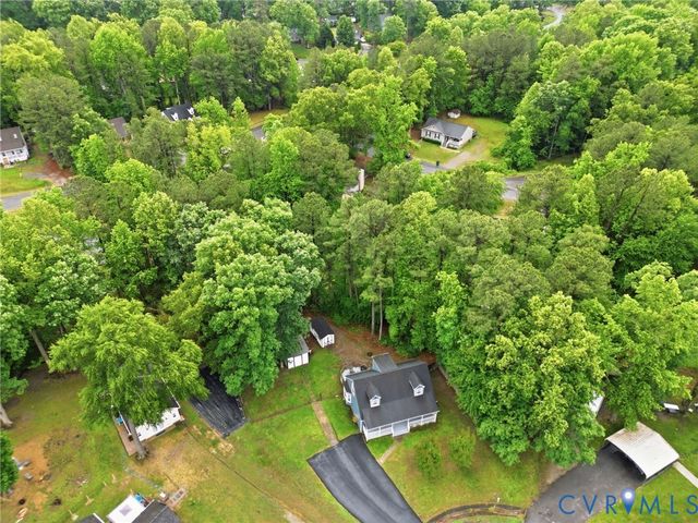 4521 Hunters Landing Dr, Chesterfield, VA 23832