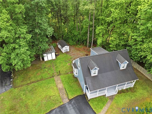 4521 Hunters Landing Dr, Chesterfield, VA 23832