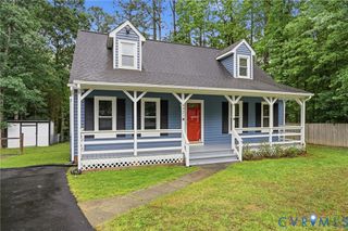4521 Hunters Landing Dr, Chesterfield, VA 23832