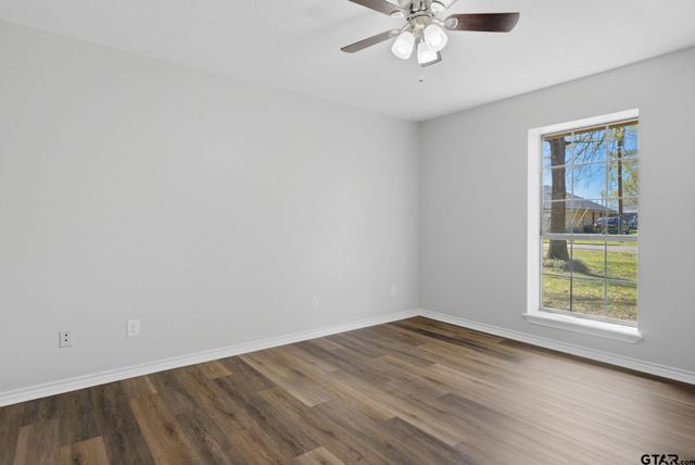 307 Green Lane Trail, Whitehouse, TX 75791