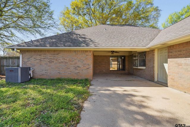 307 Green Lane Trail, Whitehouse, TX 75791