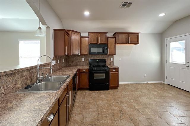 7719 Bennie Terrace, Oklahoma City, OK 73135