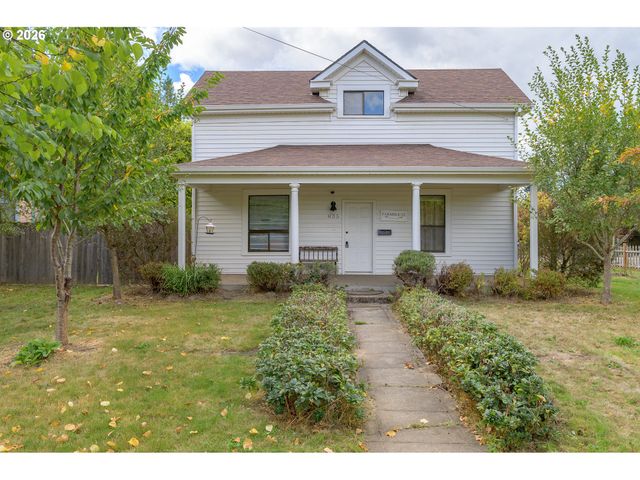 835 Nw YAMHILL St, Mc Minnville, OR 97128