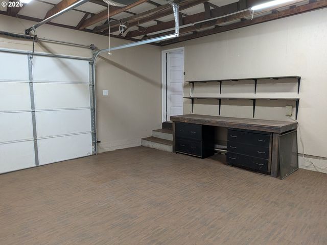 835 Nw YAMHILL St, Mc Minnville, OR 97128