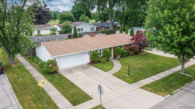 137 Burnside Drive, Tonawanda, NY 14150