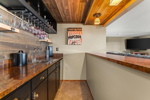 7518 N Panorama Dr, Spokane, WA 99208