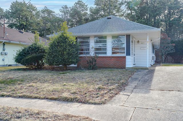 2277 Hovsons Boulevard, Toms River, NJ 08753