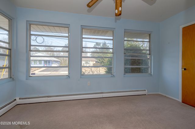 2277 Hovsons Boulevard, Toms River, NJ 08753