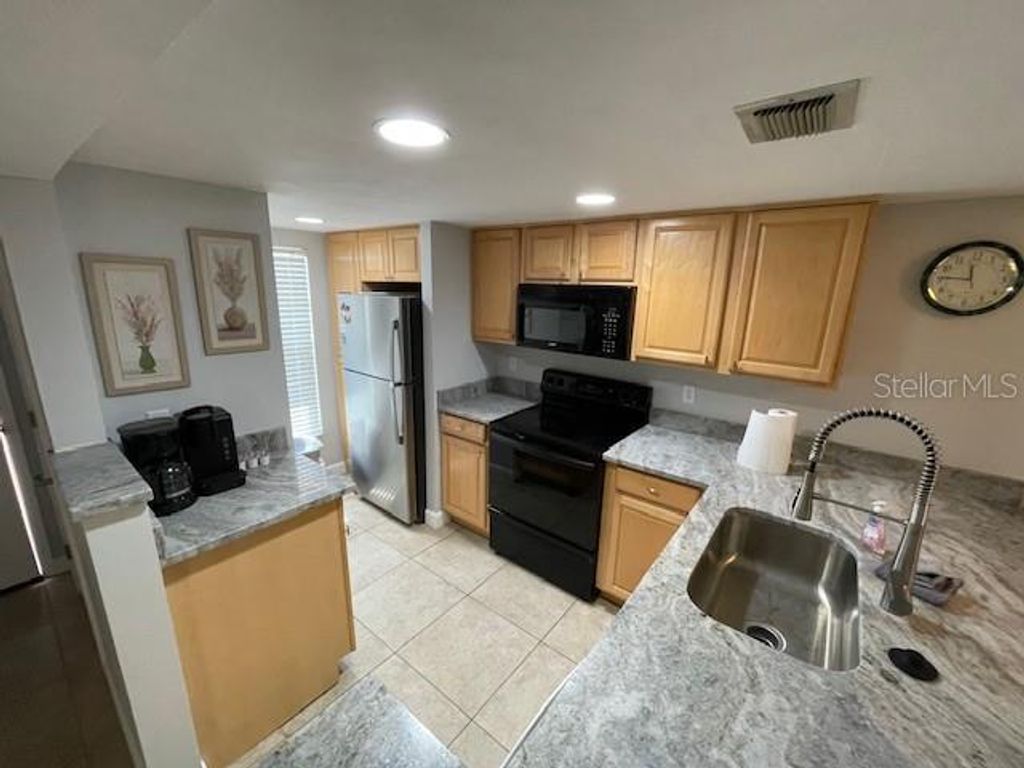 Image 4 of property listing at 3801 S ATLANTIC AVENUE UT125, New Smyrna Beach, FL 32169