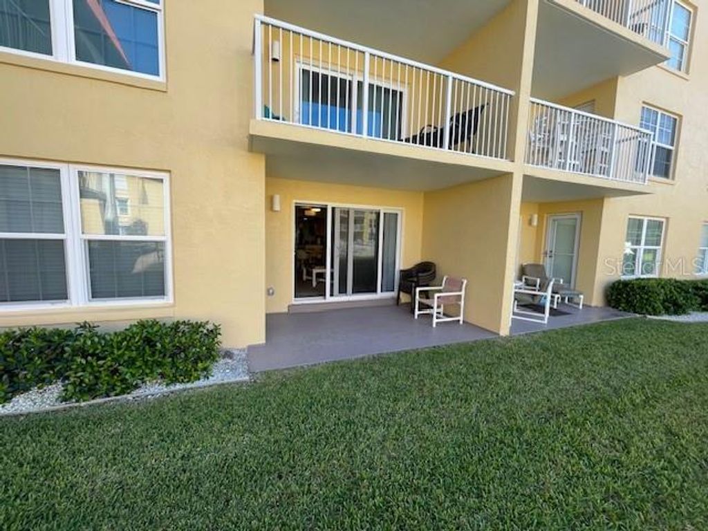 Image 7 of property listing at 3801 S ATLANTIC AVENUE UT125, New Smyrna Beach, FL 32169